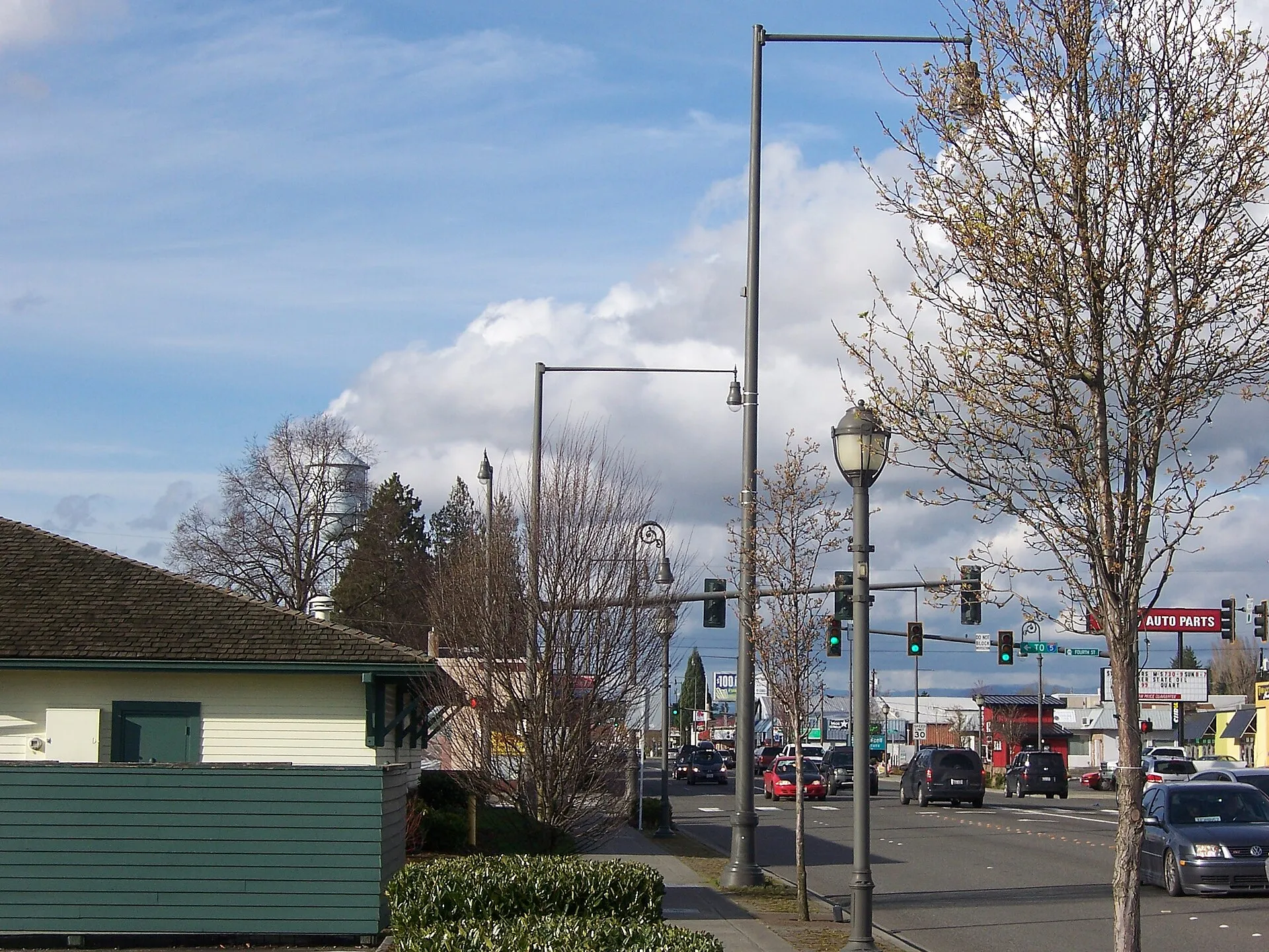 State Avenue in Marysville on a bright day, with street lamps and bare trees